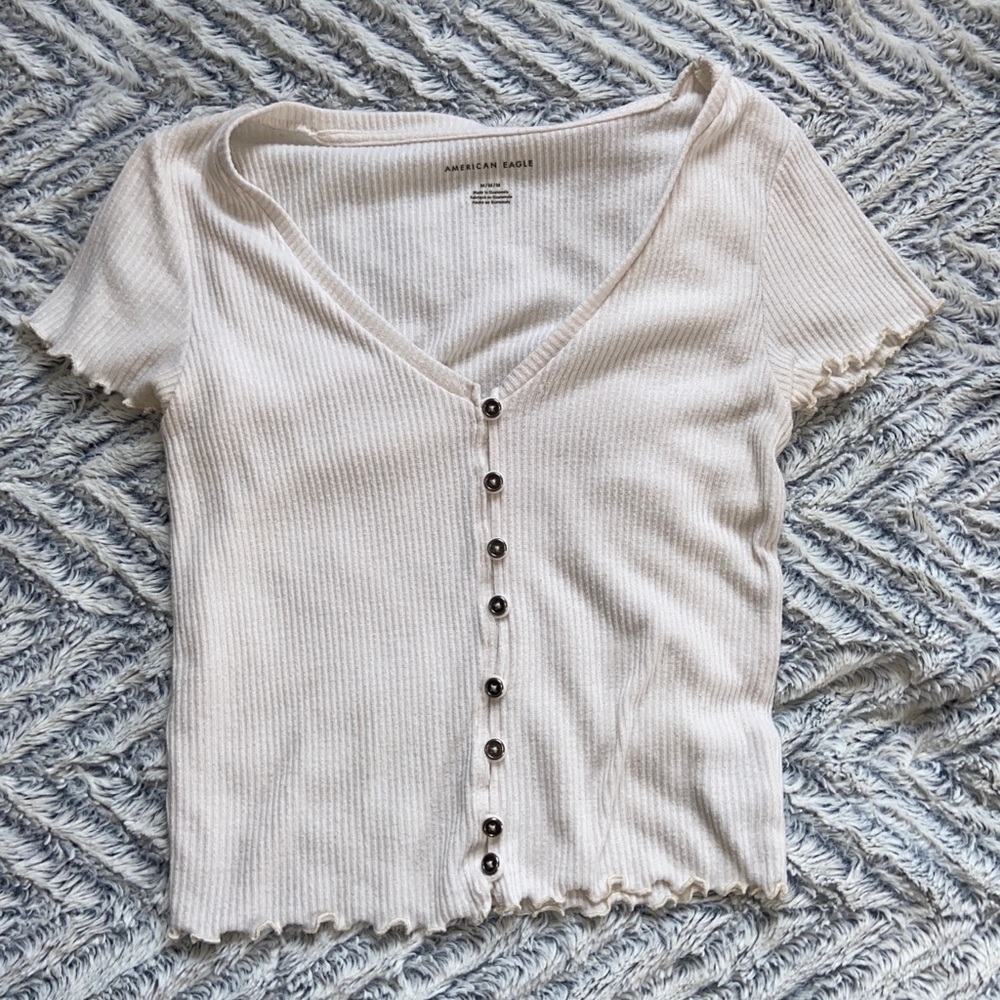 American Eagle Button-up Ribbed Tee